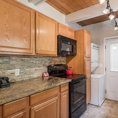ヨセミテ・ウェスト Yosemite Hideaway Aヴィラ エクステリア 写真