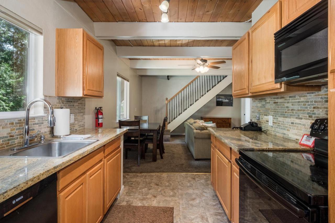 ヨセミテ・ウェスト Yosemite Hideaway Aヴィラ エクステリア 写真